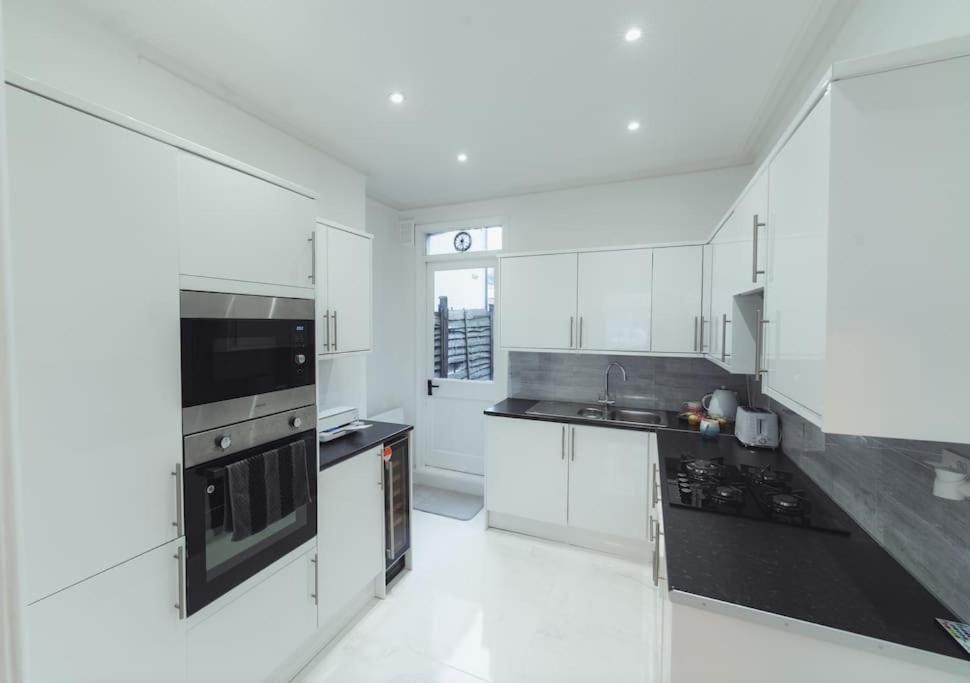 1 Bed - Wifi - Pet Friendly - Harrow 아파트 외부 사진